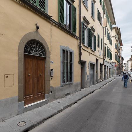 F7 - Santa Croce One Bedroom Flat For 2 Or 3 Guests Florenz Exterior foto