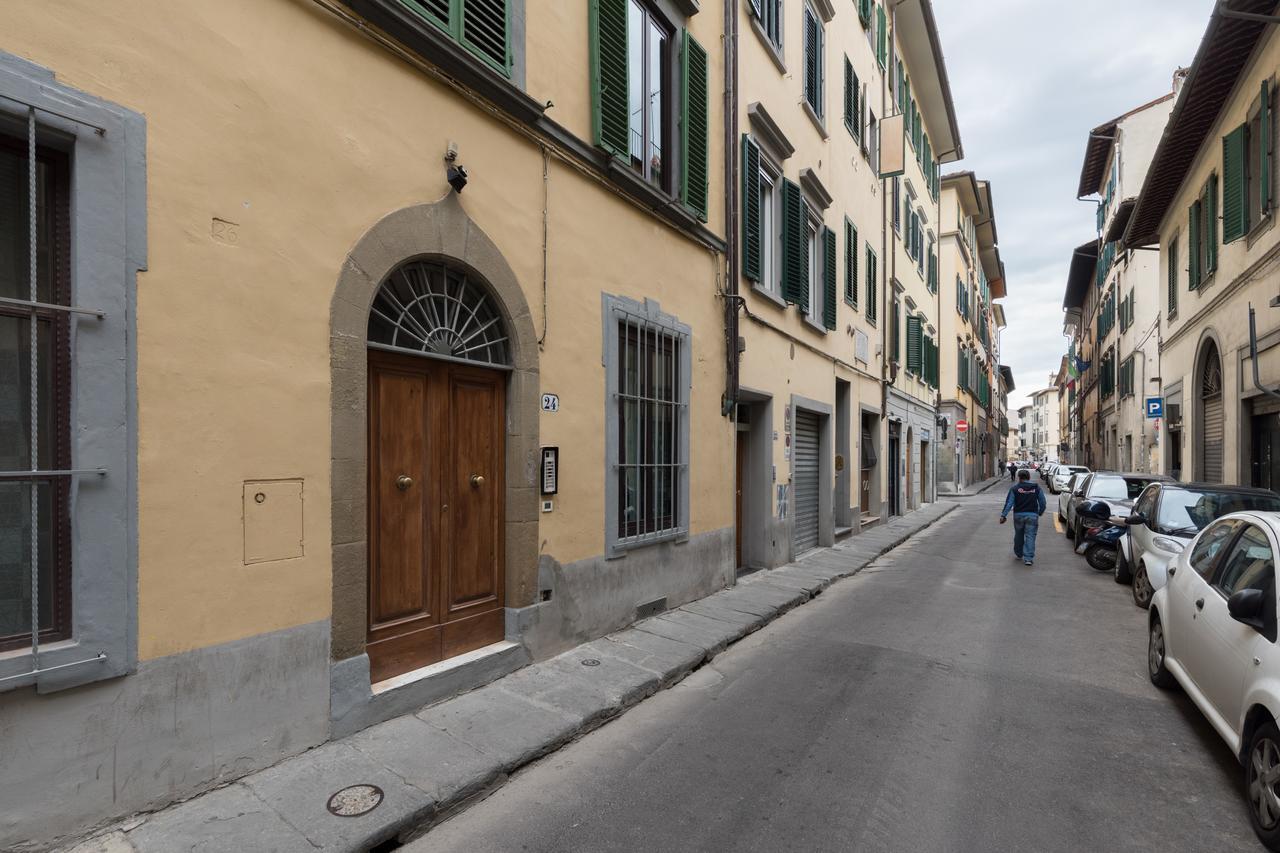 F7 - Santa Croce One Bedroom Flat For 2 Or 3 Guests Florenz Exterior foto