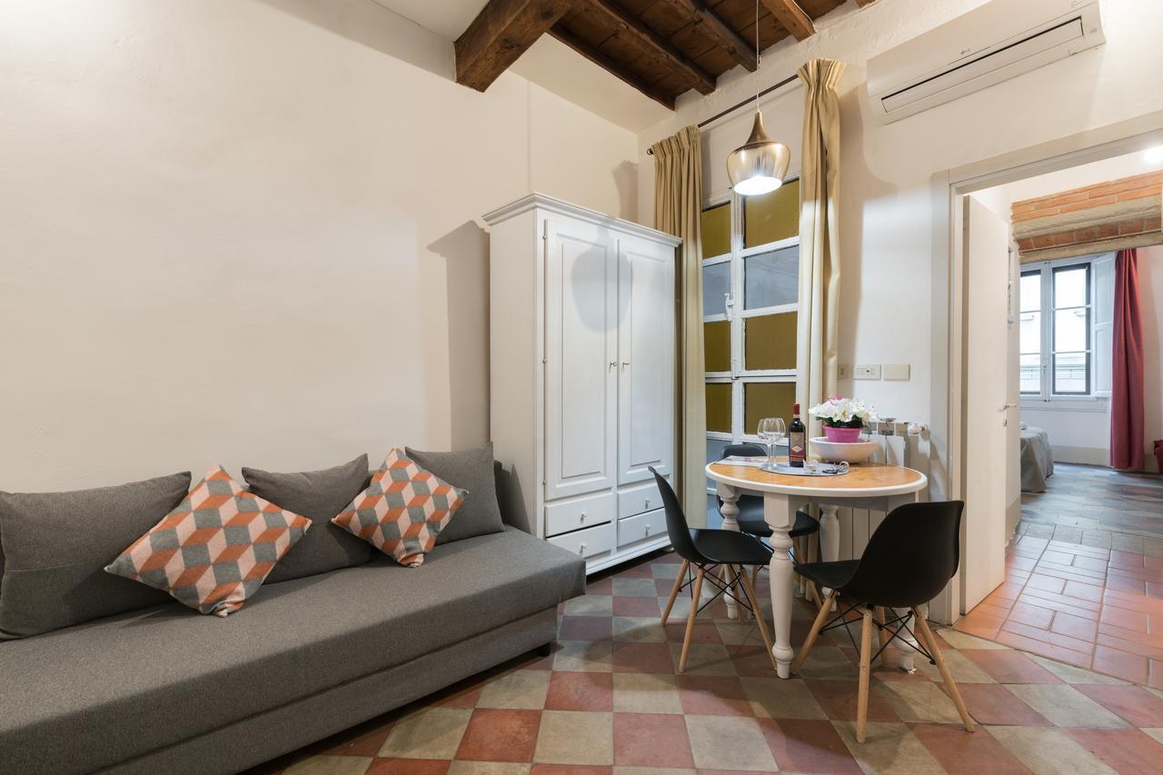 F7 - Santa Croce One Bedroom Flat For 2 Or 3 Guests Florenz Exterior foto
